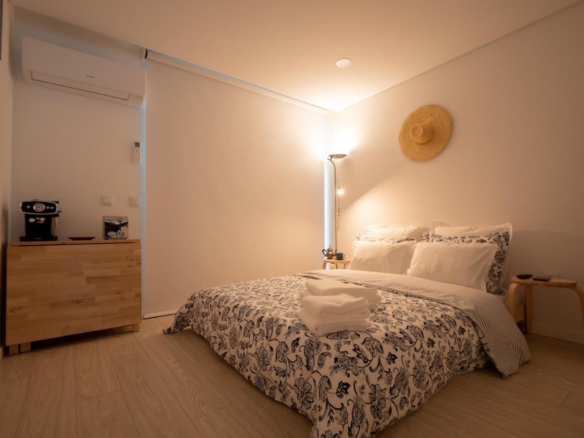 Appartamento Coxim - com pátio em pleno coração de Aveiro Esterno foto